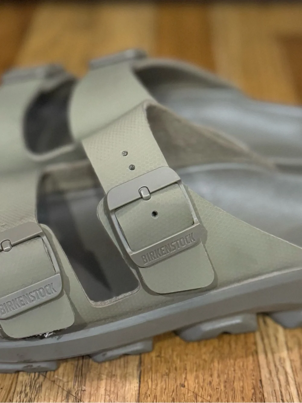 Size 42 Birkenstock Dual-Strap Slides in Olive